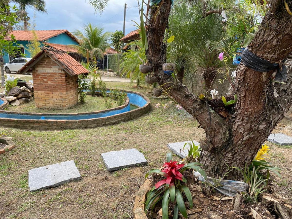 Hospedagem Recanto Das Orquideas Quatis Bagian luar foto