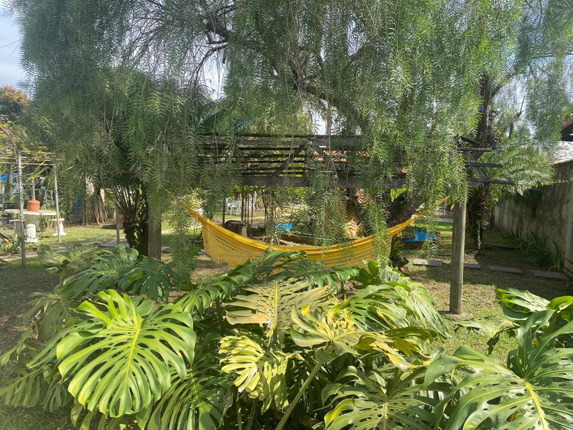 Hospedagem Recanto Das Orquideas Quatis Bagian luar foto